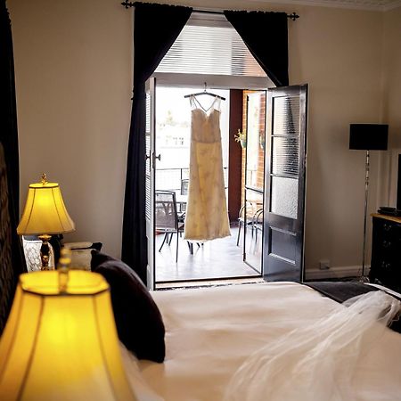 The Commercial Boutique Hotel Tenterfield Pokoj fotografie